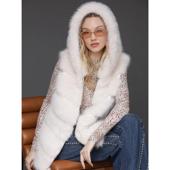 Anthropologie Avec Les Filles Luxe Faux Fur Paneled Vest - Picture 4 of 4